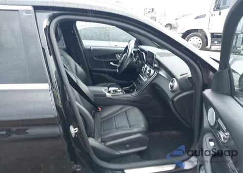 2018 Mercedes-Benz Glc 300 4Matic from USA, damaged, VIN WDC0G4KB1JV087942